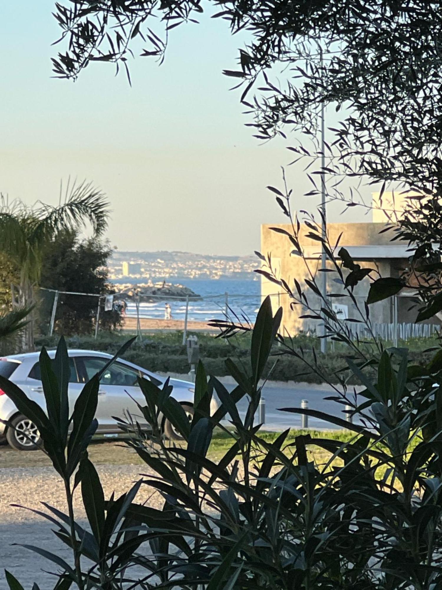 Makenzie 2 Rooms Larnaca Ngoại thất bức ảnh