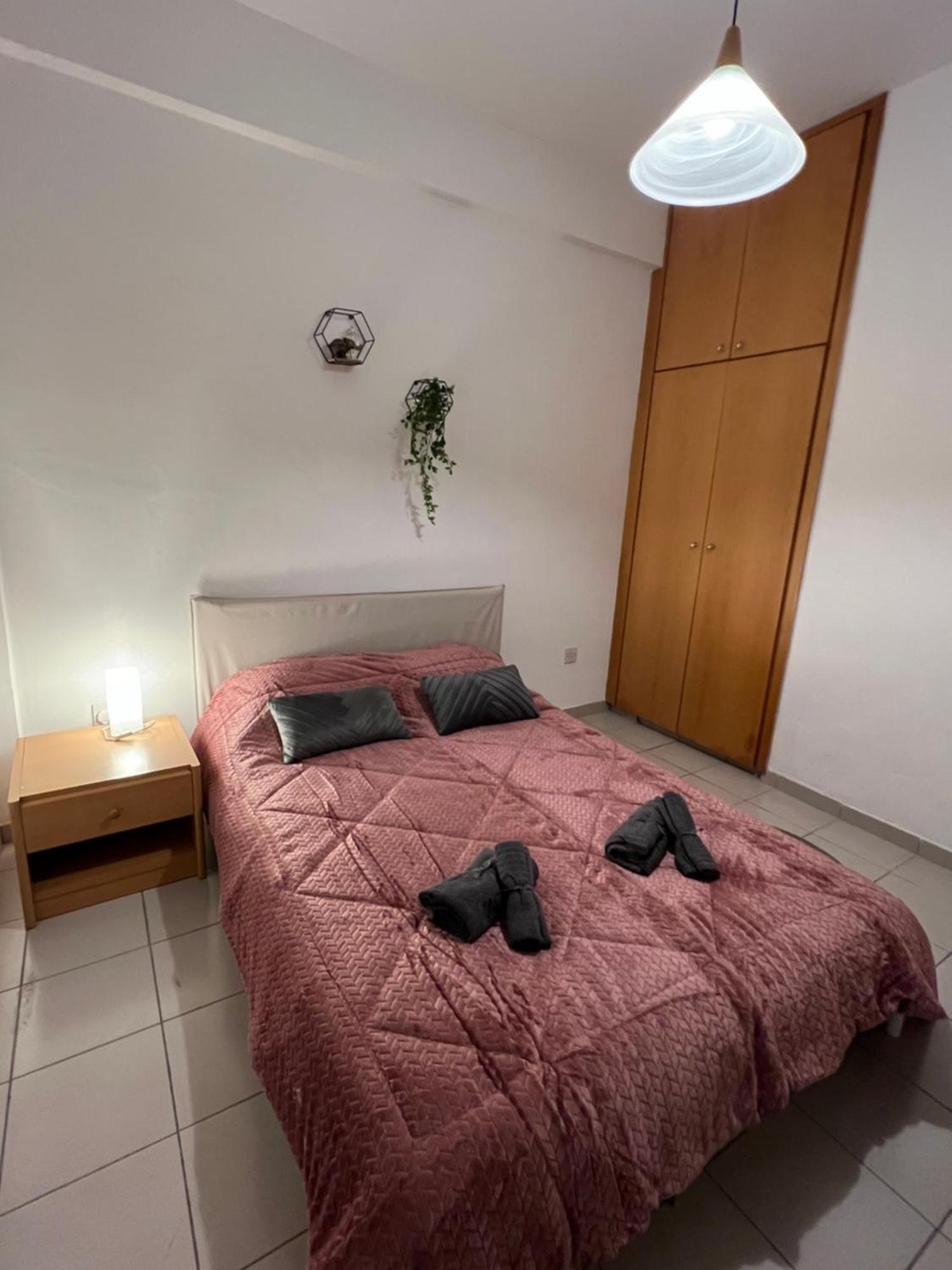 Makenzie 2 Rooms Larnaca Ngoại thất bức ảnh